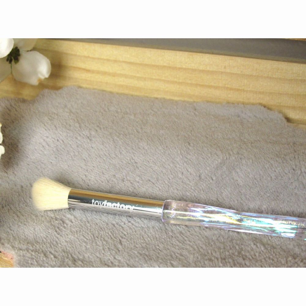 Toy Factory Pro MUA Makeup Artist Brush